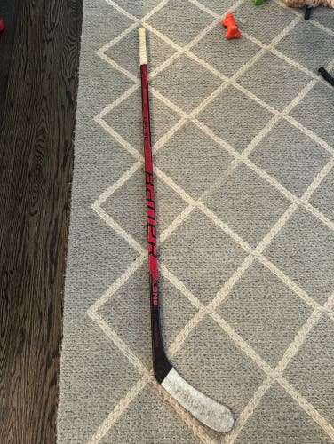 Bauer Total One LE stick