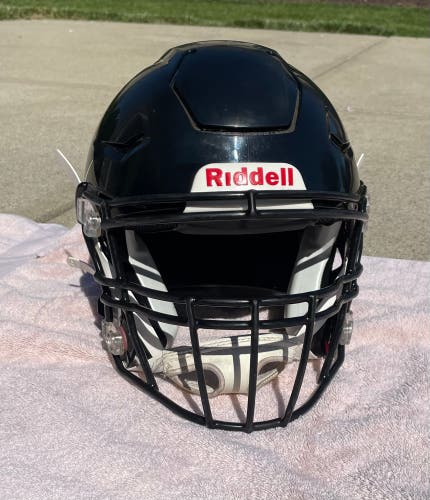 Riddell SpeedFlex Helmet - Large Used