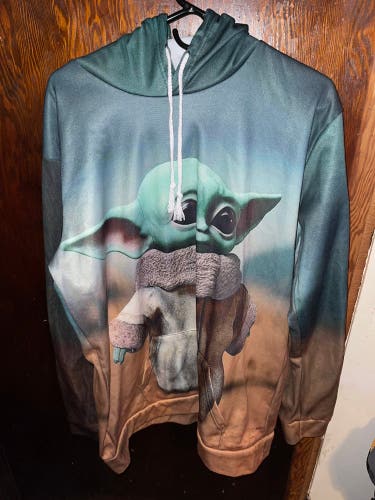 Star Wars Baby Yoda The Child Mandalorian Hoodie Mens Size 3XL Used Pre Owned.