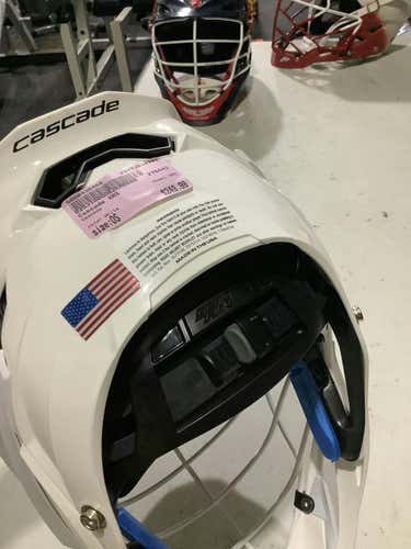 Used Cascade Xrs One Size Lacrosse Helmets