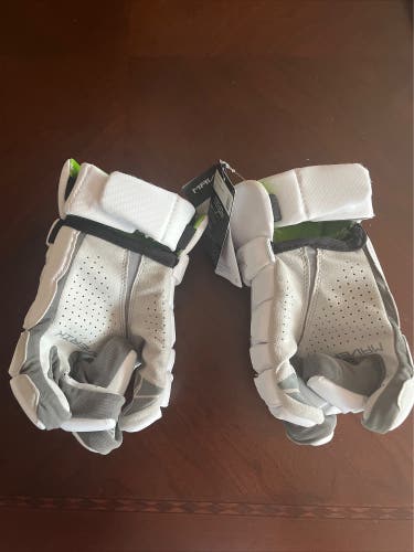 Maverick m6 lacrosse gloves