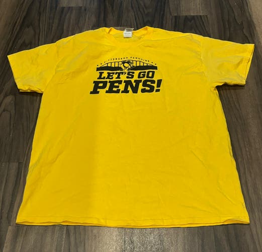 Pittsburgh Penguins NHL Adult XL Shirt