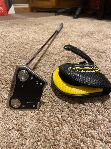 Silver New 2023 Mallet Right Handed 34" Putter
