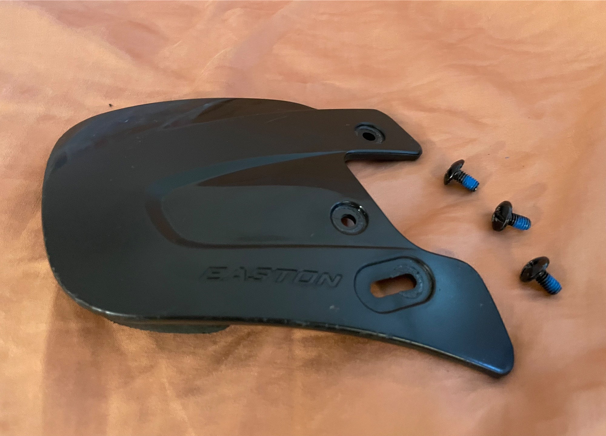 EASTON BATTING HELMET EXTENDED JAW GUARD FOR RIGHT HANDED HITTER