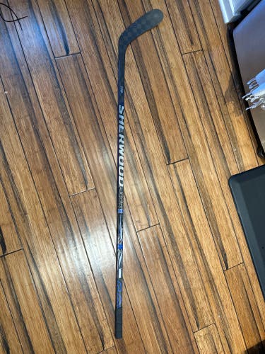 Used Sher-Wood Right Handed Code TMP 1 Hockey Stick