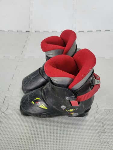 Used Nordica Ski Boots 175 Mp - Y11 Boys' Downhill Ski Boots