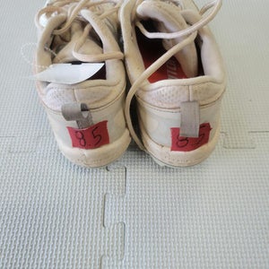 Used New Balance Sb Cleats Senior 8.5 Baseball And Softball Cleats