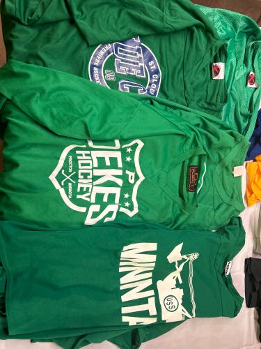 5-Used Hockey Jerseys -Green Adult