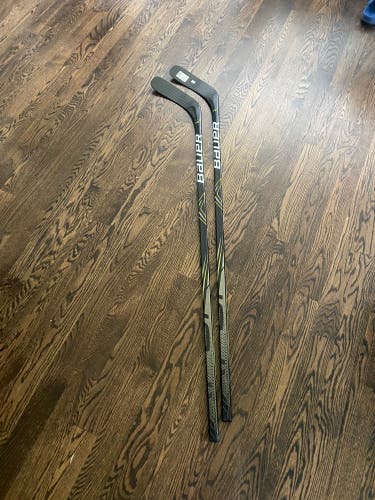 New Intermediate Bauer Left Hand P88 Vapor 2X Hockey Stick