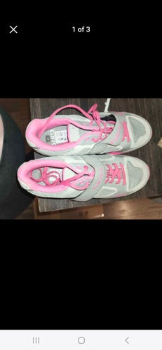 Used Size 6.5 Women's Giro Whynd Bike Shoes