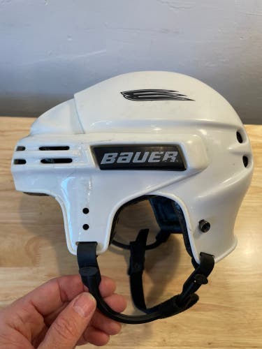 Bauer Medium helmet