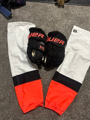 Used Team North America  Bauer Vapor 1X Pro Lite Gloves 14" Pro Stock