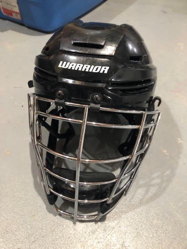 Warrior lacrosse helmet