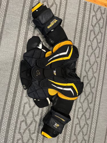 Large Vaughn V7 Chest Protector