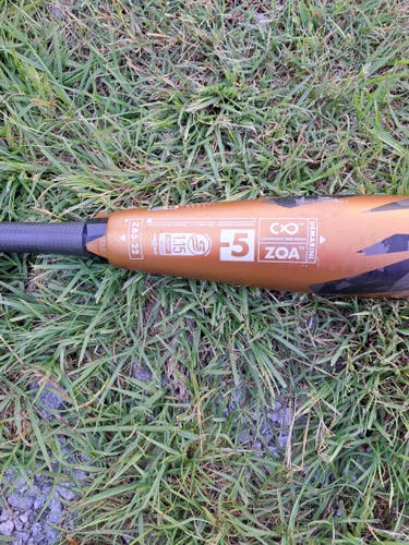Used 2023 DeMarini Zoa USSSA Certified Bat (-5) Composite 27 oz 32"