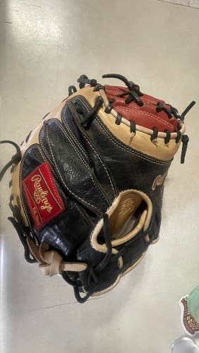 Very Rare Limited Edition 34" Heart of the Hide Baseball Glove
