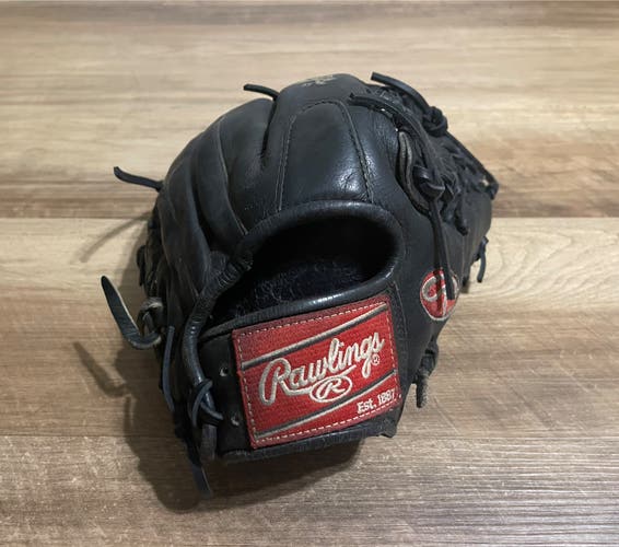 Rawlings Heart of the Hide Baseball glove