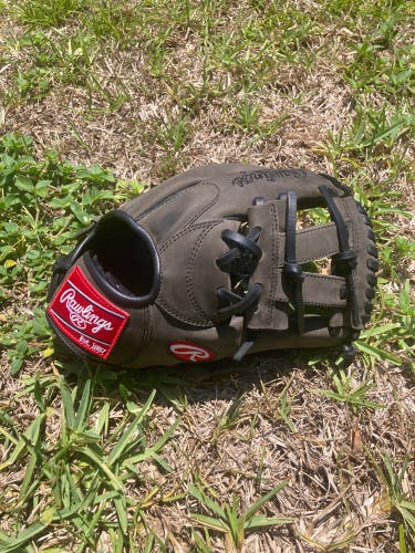 Infield 11.5" Heart of the Hide Baseball Glove