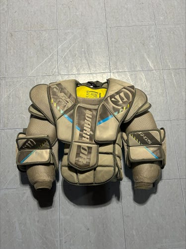 Used Intermediate Large/Extra Large Warrior Ritual GT Goalie Chest Protector