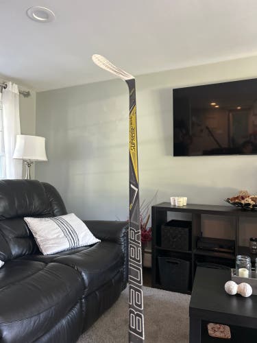 Used Senior Bauer Left Hand P28 Supreme 1S Hockey Stick