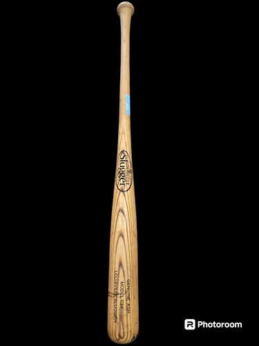 Used Louisville Slugger C24 Wood Bat 33" Wood Bats