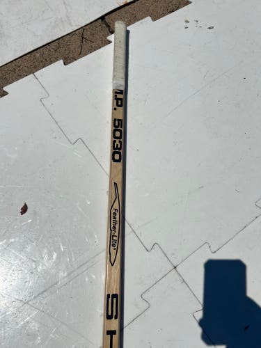 Used Senior Sher-Wood Left Hand P92 PMP 5030 Hockey Stick