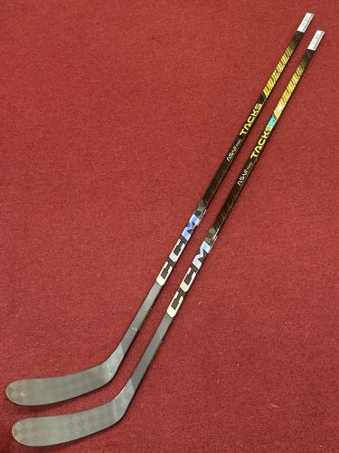 2 Pack New CCM Right Handed P28 Pro Stock Super Tacks AS3 Pro Hockey Sticks Item#STASVIZ