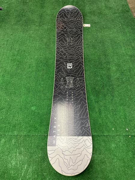 nitro matrix snowboard The 2026 Magnum The Mystique is above all a board designed so that you can progress quickly and discover the different snowboarding styles Used Men's Nitro Matrix 158