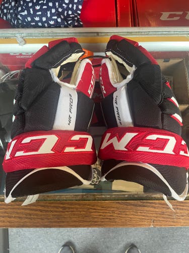 New  CCM 14" Tacks 4R Pro2 Gloves