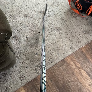 1 of 10 BAUER MVP SWEEPSTAKE STICK Right Handed P88 Vapor Hyperlite 2 Hockey Stick