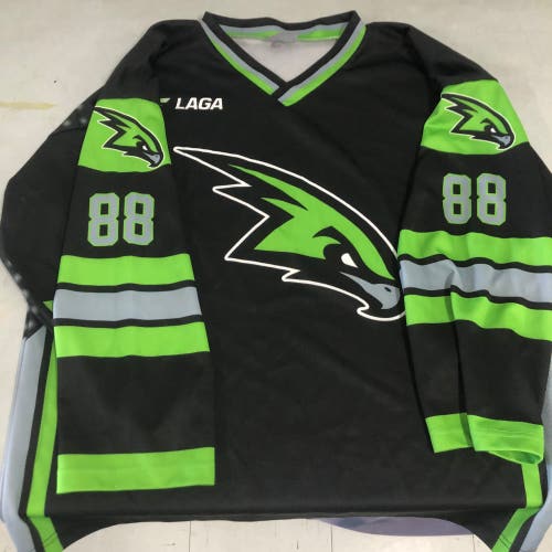 NEW Hawks large game jersey