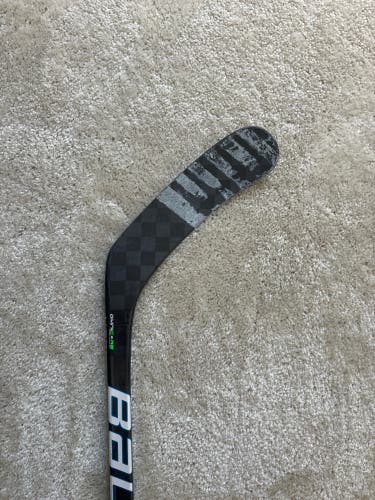 Used Bauer Right Handed P92M Hockey Stick