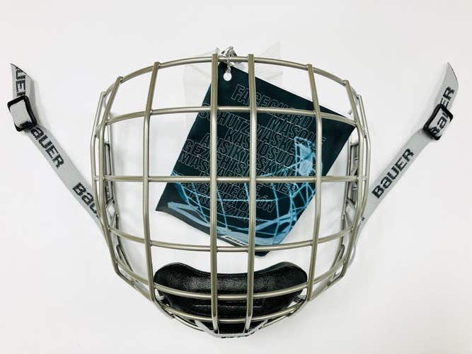 New Bauer FM4000 True Vision hockey cage silver size medium face mask ice player