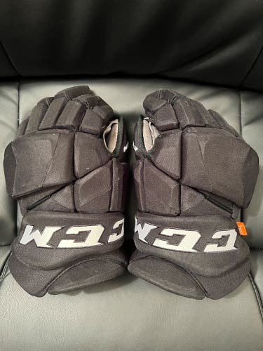 CCM HGPJSPP Gloves Pro Stock 15” Black