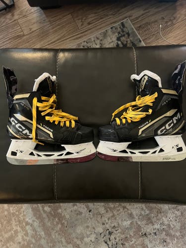 CCM Tacks AS-570 size 8 step steel