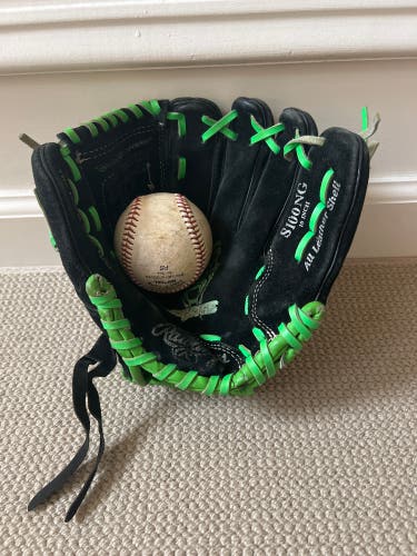 Used 10” Rawlings Savage Baseball Glove