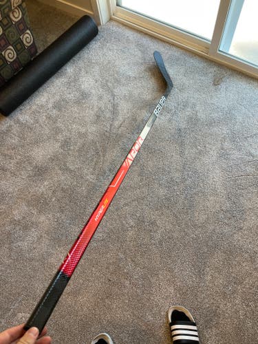 New Senior Bauer Vapor Hyperlite Left Hand Hockey Stick P92 Pro Stock