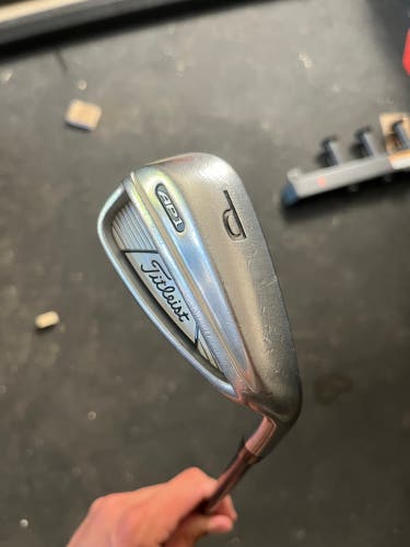 Used Titleist Right Handed AP1 Pitching Wedge
