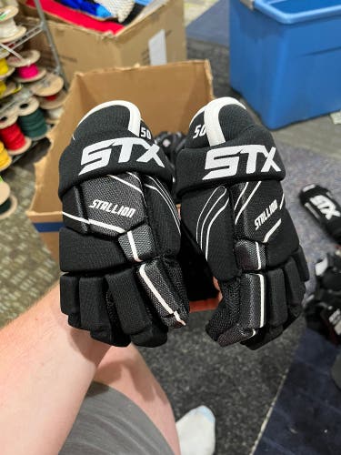 BNWT Stallion 50 Youth XS Lacrosse Gloves