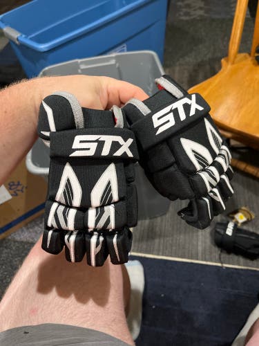 New Stx Stinger XS 8 Youth Lacrosse Gloves
