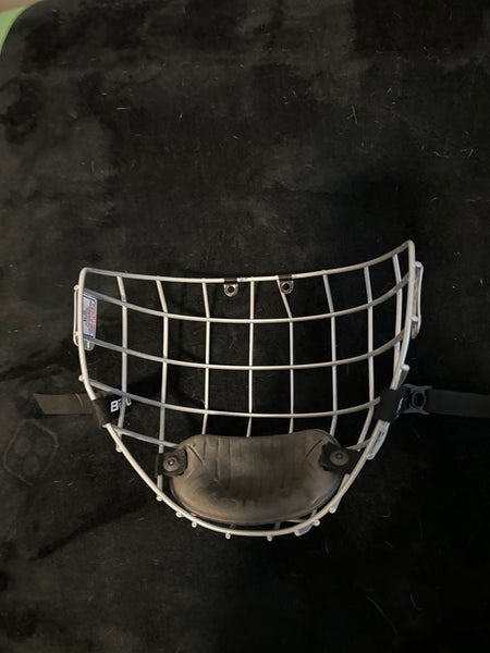 Bauer profile 2 helmet cage