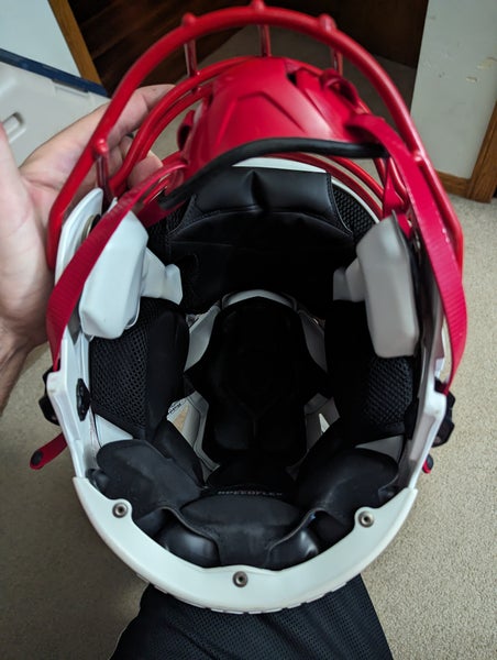 Large and XL Adult Riddell SpeedFlex Helmets | SidelineSwap | Buy and ...