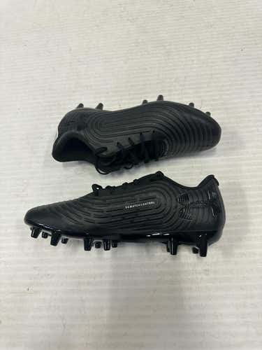 Used Under Armour Senior 5 Cleat Soccer Outdoor Cleats