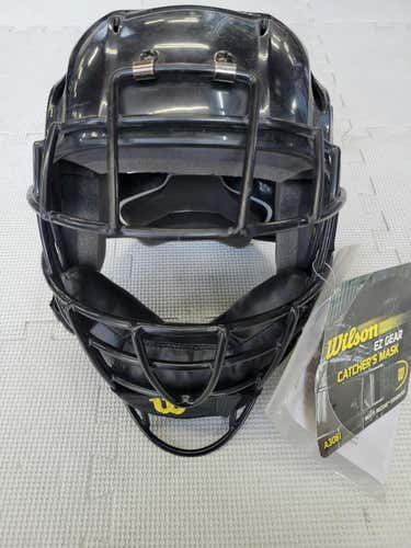 Used Wilson Ez Gear Helmet Md Catcher's Equipment