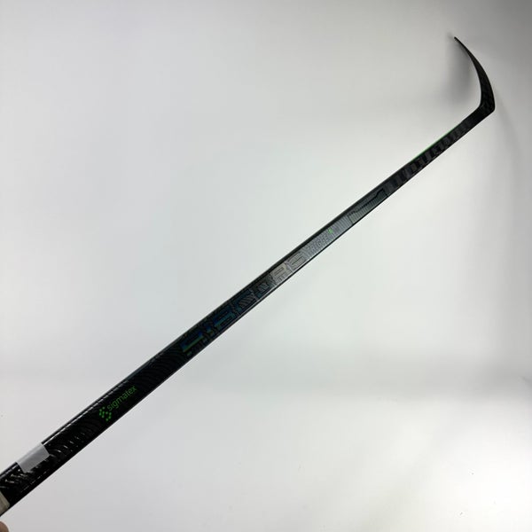 New Right Handed CCM Ribcor Trigger 6 Pro | 80 Flex P29 Curve Grip | H73