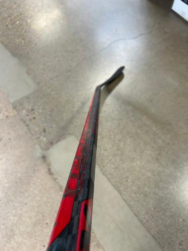 Used Senior CCM JetSpeed FT4 Pro Hockey Stick Right Handed P88