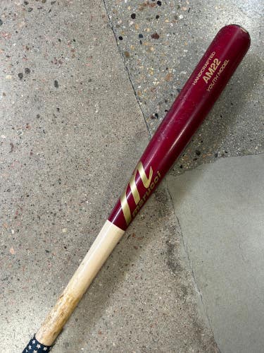 Used Marucci AM22 Bat Wood 28"