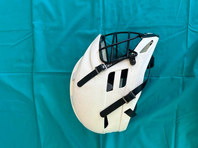 White Used Youth Cascade Helmet