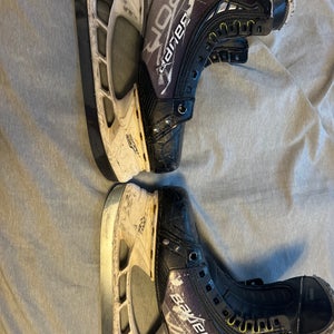 bauer hyperlite skates