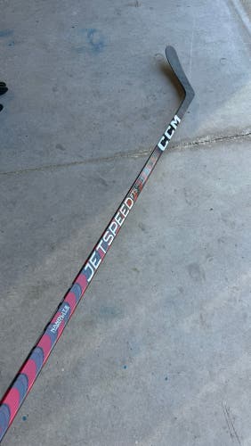 PRO STOCK FT5 Pro 85 Flex P28 Left Hand New CCM Jetspeed Senior Chicago Blackhawks NHL